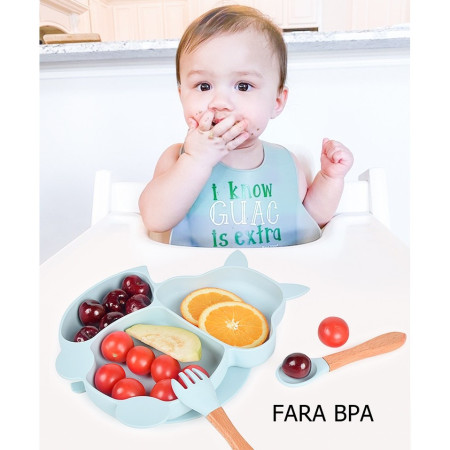 Set 10 piese diversificare bebelusi si copii din silicon Cyrax, baveta, farfurie compartimentata cu ventuza, bol cu ventuza, tacamuri din lemn si silicon, cana pentru gustari, fara alergeni, baby blue