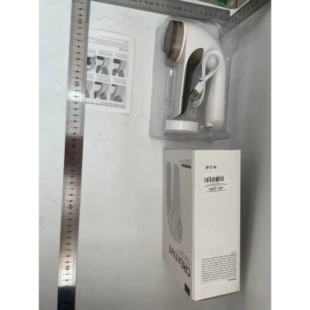 Aparat Pentru Curatat Scame, Par Si Praf,  Trimmer pentru Diferite Tipuri De Material, Cu Lame Din Otel Inoxidabil, Maner Ergonomic, Incarcare Prin USB, 15x6x9 cm, Alb