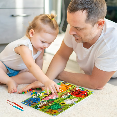 Joc Montessori de Sortare Culori, Cyrax, Creion Magnetic, Tip Labirint Ilustrat, din Lemn, Model Ferma, 39x29x1.5 cm