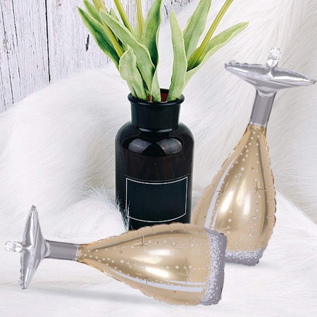 Balon din Folie Metalizata, Cyrax, Figurina Pahar de Sampanie, Tema Aniversare, 100x40 cm, Ambalaj Individual, Pai Inclus, Umflare cu Aer sau Heliu, Auriu