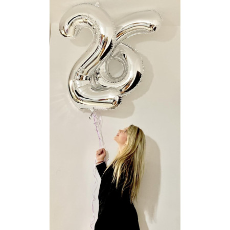 Balon din Folie Metalizata, Cyrax, Figurina Cifra, Tema Aniversare 100 cm, Ambalaj Individual, Pai inclus, Umflare cu Aer sau Heliu, Argintiu, Cifra 6