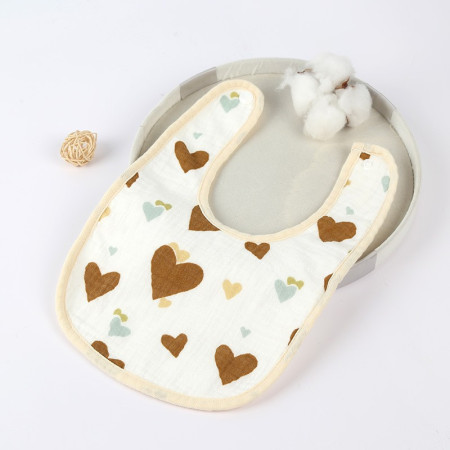 Baveta in Forma de U, Cyrax, din Bumbac, pentru Copii 0-12 Luni, Rezistenta la Apa, cu Capse, Model cu Inimioare,  21x30 cm, Bej