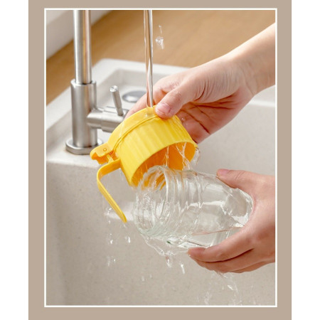 Recipient Condimente, Cyrax, din Stilca, 180 ml, cu Maner si Lingurita, 10.6 x 7 x 7 cm, Capac Mat, Galben