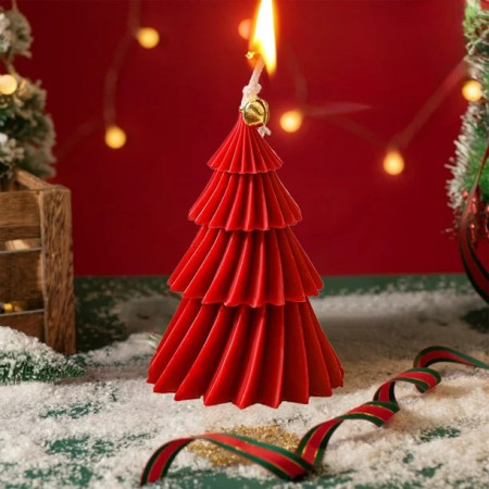 Lumanare de Craciun Parfumata,  Lumanare Rotativa cu Aromaterapie, Model Brad de Craciun forma Lunga, din Ceara de Soia, 11 x 8 x 8 cm, Rosu