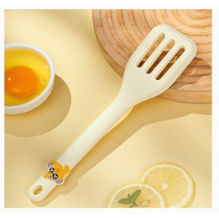 Set 4 Ustensile de Bucatarie, Cyrax, pentru Copii, din Silicon, Termorezistente, Design Animat, 13 x 24 x 5 cm, Bej