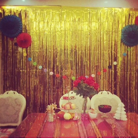 Perdea Franjurata, Cyrax, Model Decor Petrecere, pentru Fundal de Poze, Amenajare Colorata a Petrecerii, Dimensiune 100x200 cm, Gold