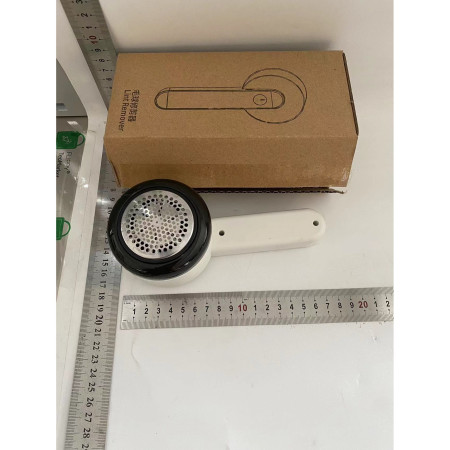 Aparat Pentru Curatat Scame, Par Si Praf,  Trimmer pentru Diferite Tipuri De Material, Cu Lame Din Otel Inoxidabil, Maner Ergonomic, Incarcare Prin USB, Alb