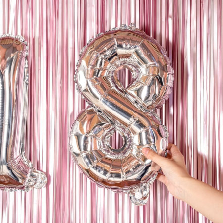 Balon din Folie Metalizata Cyrax, Figurina Cifra, Tema Aniversare 40 cm, Ambalaj Individual, Pai inclus, Umflare cu Aer sau Heliu, Argintiu, Cifra 8