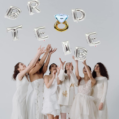 Set Baloane din Folie Metalizata, Cyrax, Model Bride to Be cu Inel de Logodna, Litere de 40 cm, Baloane Party, Ambalaj Individual, Pai Inclus, Umflare cu Aer sau Heliu, Argintiu