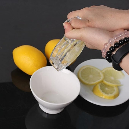 Storcator de Citrice Manual, Cyrax, Rezistente, Usor de Folosit si Depozitat, Durabil, Calitativ, 12x5.2 cm, Model Peste, Transparent