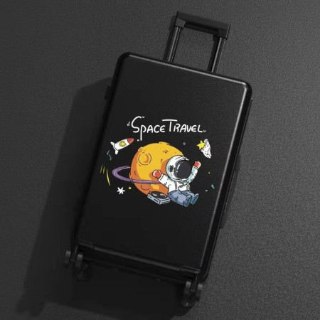 Troler de Calatorie, Cyrax, 56 x 35 x 22 cm, 4 Roti, Maner Reglabil, din ABS, cu Fermoar, Blocare cu Cod, Impermeabil, Model Astronaut, Negru