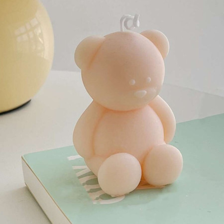 Lumanare Parfumata,  Model Ursulet, Portocalie, Aroma de Piersica, 5.5x3.6x4 cm