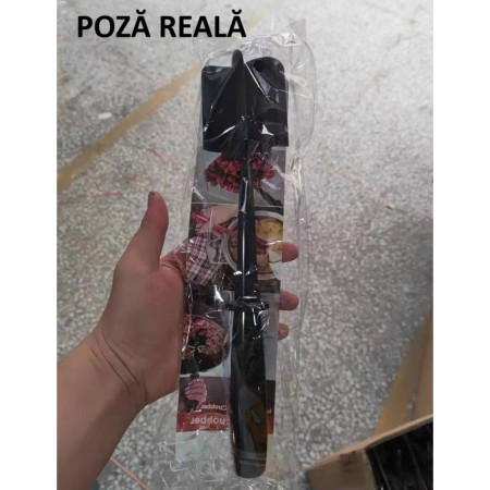 Tocator de Carne Manual, Cyrax, cu Lama pentru Tocarea si Amestecarea Carnii, 28x6cm, cu 5 Lame Curbate, Rezistent la Caldura, Multifunctional, Plastic Rezistent, Negru