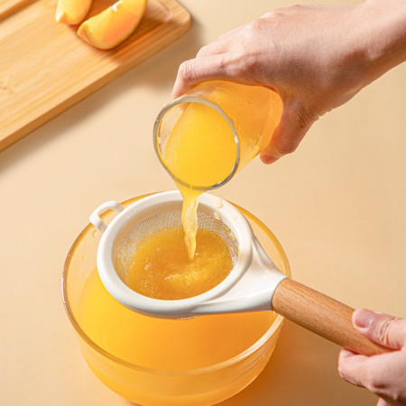 Strecuratoare, Mini Sita din Inox Silicon si Lemn, Cyrax, Sita pentru Bucatarie pentru Faina, Ceai si Alte Alimente, 25 x 10 cm Alb