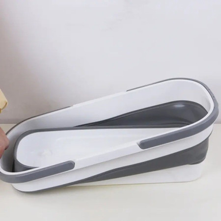 Mop Plat,  cu Galeata Pliabila, 2 Rezerve din Microfibra, 127 cm Tija Telescopica, Utilizare Umeda/Uscata, Recipient Lichid, Gri