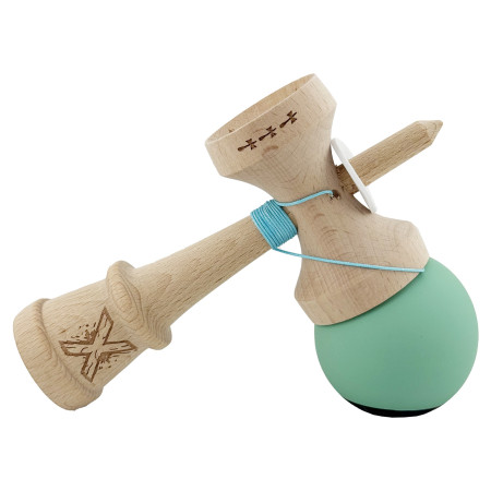 Kendama X Originala, Profesionala, Cyrax, Rubber Grip, Cupe Mari KING SIZE V3, Gaura in Baza, Rulment Metalic, din lemn 18 cm, Ata 62/65 cm, Bicolor Turcoaz/Albastru inchis