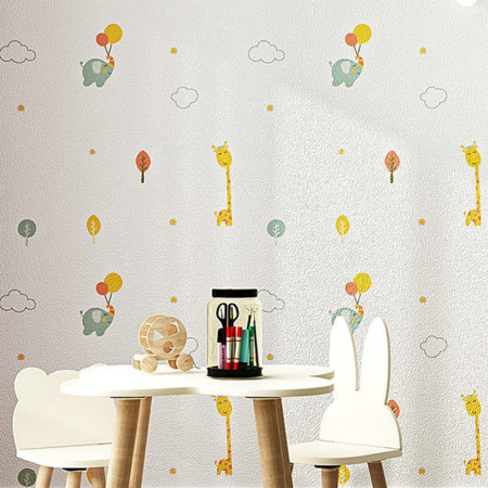 Rola Autoadeziva pentru Perete,  din Panza, 10 m, Rezistenta la Umezeala, 2.5 mm Grosime, Model Girafa si Elefant, Multicolor