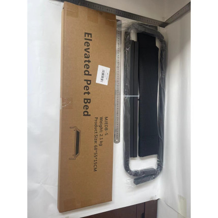 Pat pentru Animalele de Companie,  din Plasa este Rezistent la Umiditate, Picioare de Otel, Respirabil, Marimea S 68 x 55 x 16 cm, Negru