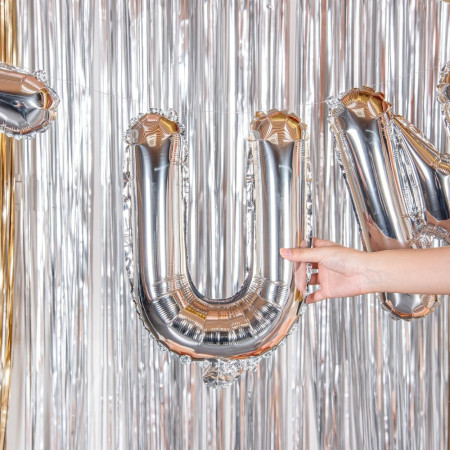 Balon Folie Metalizata Litera U, Cyrax, 80 cm, Umflati cu Heliu sau Aer, Ambalaj Individual, Pai inclus, Argintiu