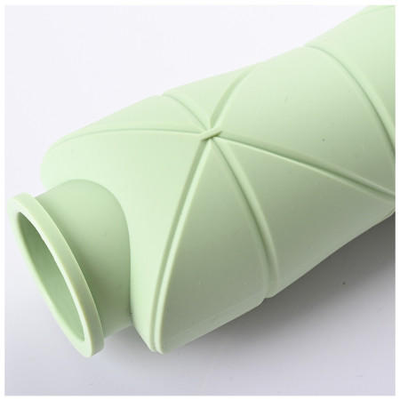 Sticla de apa pliabila Cyrax, din silicon,reutilizabila, rezistenta la temepreturi ridiate, usor de depozitat si carat, 22 x 7.8 cm, 600 ml, verde