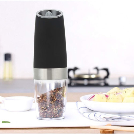 Set de 2 Rasnite electrice de Sare si Piper, Cyrax, cu Camere Depozitare Transparente, Macinare, Functionare pe Baterii, cu Lumina, ABS, 20x6.5 cm, Negru/Transparent
