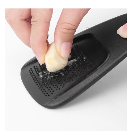 Set 6 in 1 mini ustensile bucatarie Cyrax, taietor pizza, cutit, curatator, razatoare, desfacator, presa usturoi, manere din ABS, lame ascutite din otel inoxidabil, 7.1 x 12.9 x 4.8 cm,  negru