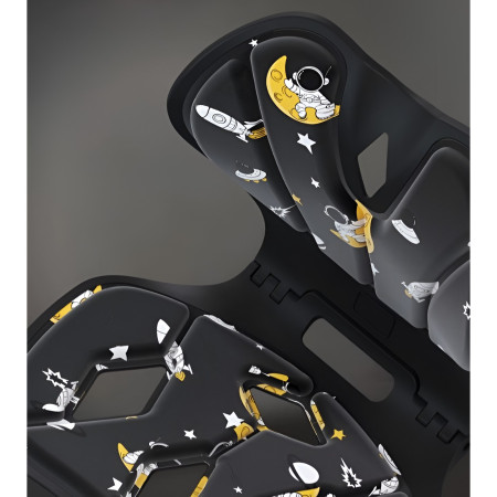 Suport pentru Scaun, Cyrax, pentru Corectarea Posturii, Portabil, Pliabil, Ergonomic, Ameliorare Durere, Respirabil, 35x32x30 cm, Marime L, Model Rachete, Negru