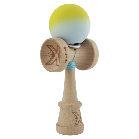 Kendama X Originala, Profesionala, Cyrax, Rubber Grip, Cupe Mari KING SIZE V3, Gaura in Baza, Rulment Metalic, din lemn 18 cm, Ata 62/65 cm, Gradient Galben/Verde deschis