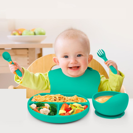 Set 5 piese diversificare bebelusi si copii din silicon Cyrax, baveta, farfurie compartimentata cu ventuza, bol cu ventuza, tacamuri, fara alergeni, verde