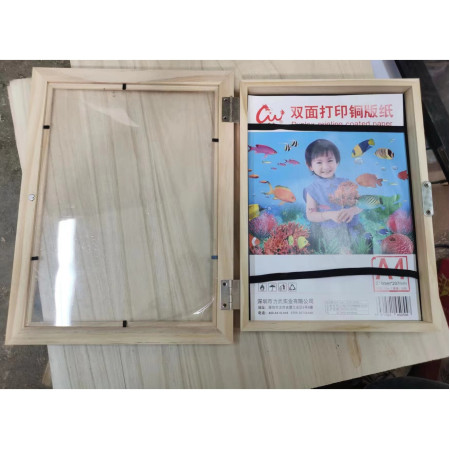 Rama Foto  din Lemn, cu Spatiu Pentru Depozitare, Pentru Desene si Picturi A4, Sticla Securizata, Rama MDF, Maro