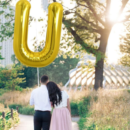 Balon Folie Metalizata Litera U, Cyrax, 80 cm, Umflati cu Heliu sau Aer, Ambalaj Individual, Pai inclus, Auriu