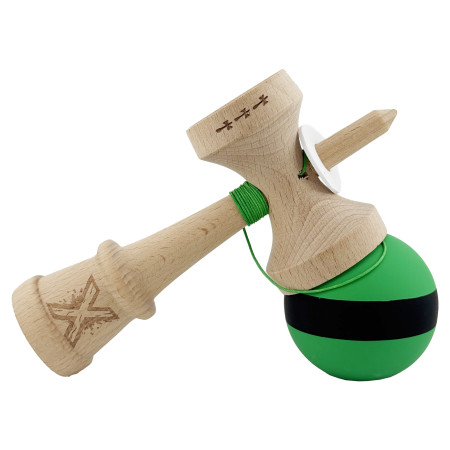 Kendama X Originala, Profesionala, Cyrax, Cupe Mari KING SIZE V3, Rubber Grip, Gaura in Baza, Rulment Metalic, din lemn 18 cm, Ata 62/65 cm, M Bicolor Verde Dublu/Negru