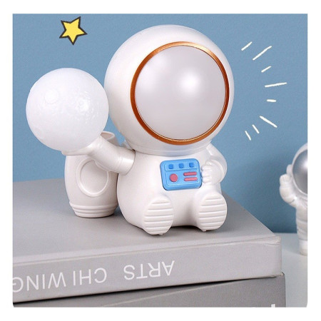 Lampa de Veghe 2in1, Cyrax, Lampa, Ascutitoare si Spatiu Depozitare, Model Astronaut, Incarcare USB, din ABS, 12 x 7 x 11 cm, Lumina Led, Multicolor