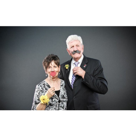 Set 31 de Accesorii pentru Petrecere, Cyrax, Props pentru Coltul de Poze, Ochelari, Palarii, Mustata, Cravata, Tematica Nunta, Multicolor