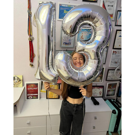 Balon din Folie Metalizata, Cyrax, Figurina Cifra, Tema Aniversare 100 cm, Ambalaj Individual, Pai inclus, Umflare cu Aer sau Heliu, Argintiu, Cifra 1