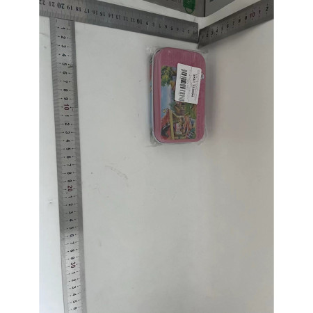 Puzzle 60 de Piese din Lemn in Cutie Metalica, Cyrax, Model Cei Trei Purcelusi, Educativ, Dezvoltare Abilitati Cognitive, pentru Prescolari, 22.5x13.5 cm, Multicolor