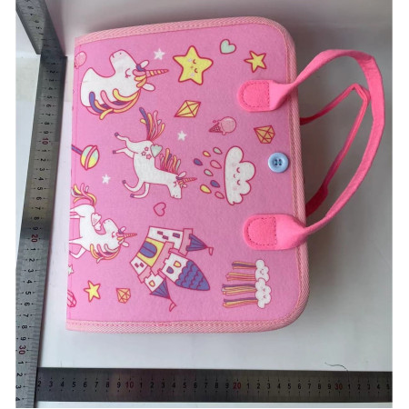 Carte Senzoriala Educativa Montessori, Cyrax, Dezvoltare Abilitati Motorii, 5 Pagini, Model Unicorni, 28x22x7 cm, Roz