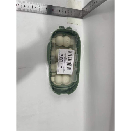 Forma pentru inghetata Cyrax, 4 compartimente, forme cu animalute, materialsilicon si ABS, 21 x 12.8 x 3cm, verde