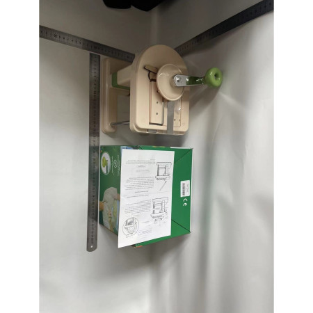 Masina Manuala pentru Maruntit Varza, Cyrax, cu Maner Rotativ, Lame din Inox, Corp din Plastic, pentru Legume si Fructe, 20 x 20 x 15 cm, Alb