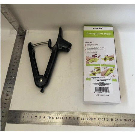 Dispozitiv de Scos Samburi, Cyrax, Manual, cu 1 Gaura, pentru Cirese/Masline, 20.5 x 3.8 x 13 cm, din ABS+Otel Inoxidabil, cu Maner, Negru