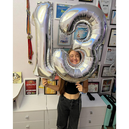 Balon din Folie Metalizata, Cyrax, Figurina Cifra, Tema Aniversare 80 cm, Ambalaj Individual, Pai inclus, Umflare cu Aer sau Heliu, Argintiu, Cifra 1