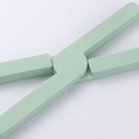 Suport pliabil din silicon pentru vase fierbinti Cyrax, portabil, usor de depozitat, rezistent la temperaturi foarte ridicate, 14.5 x 7.5 x 1.6 cm, antialunecare, verde