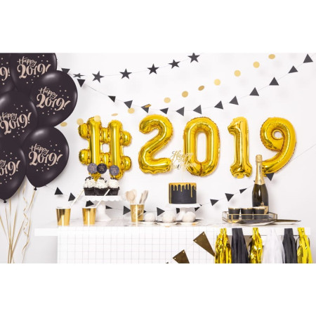 Balon din Folie Metalizata Cyrax, Figurina Cifra, Tema Aniversare 40 cm, Ambalaj Individual, Pai inclus, Umflare cu Aer sau Heliu, Auriu, Cifra 0