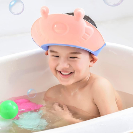 Cyrax Viziera de Protectie Baie Pentru Copii, Fippy, Model Broasca, Dimensiune ajustabila, Durabil, Usor de curatat, Impotriva Samponului, pentru Ochi si Urechi, TPE+PP, 24x23 cm, Roz