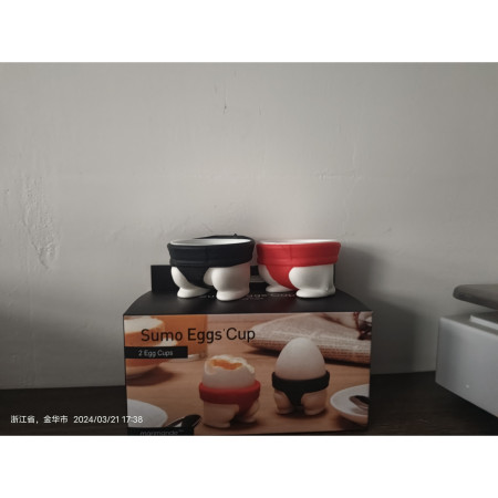 Set 2 Suporturi pentru Oua Fierte, Cyrax, Model Sumo, din Silicon si PP, Multicolor