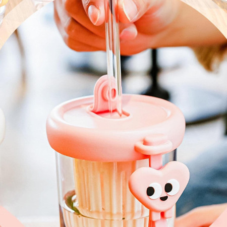 Pahar din silicon, cu capac si pai, pentru copii, Cyrax, anti-cadere, compartiment pentru fructe/ceai/gheata, rezistent la temperaturi inalte, 500ml, Roz, 14.5x8.8x20 cm