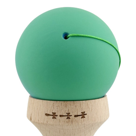 Kendama X Originala, Profesionala, Cyrax, Cupe Mari KING SIZE V3, Rubber Grip, Gaura in Baza, Rulment Metalic, din lemn 18 cm, Ata 62/65 cm, Gradient Verde/Albastru