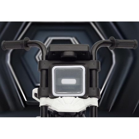 Motocicleta Electrica cu 2 Roti Mari si 2 Roti Ajutatoare, Cyrax, Acumulator Incarcare, Anti-Rasturnare, Lumini, Muzica, Motor:380, Baterie 6V4.5, 41.5x70x34 cm, 4.5 Kg, 3 Ani+, Alb Negru