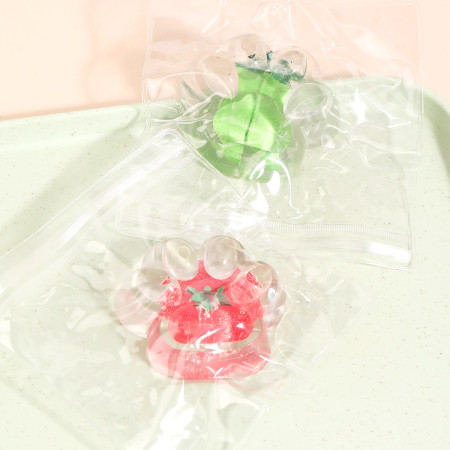 Jucarie Antistres Squishy, Cyrax, Labuta de Pisica Pufoasa, cu Revenire Lenta, 7 x 6.5 cm, Model Legume, Multicolor