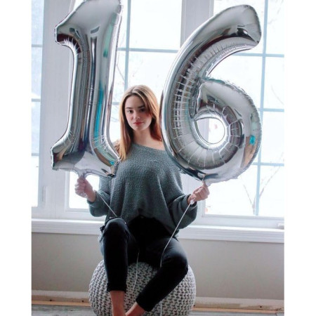 Balon din Folie Metalizata, Cyrax, Figurina Cifra, Tema Aniversare 100 cm, Ambalaj Individual, Pai inclus, Umflare cu Aer sau Heliu, Argintiu, Cifra 6